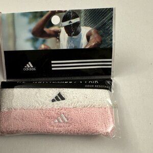 New Adidas 1/2 Inch Wristbands 1 Pair Pink White D40